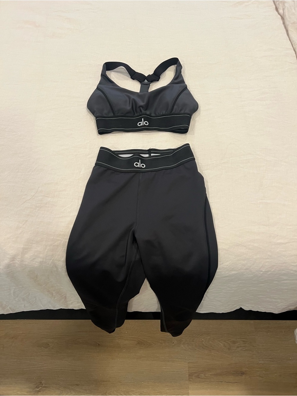 ALO Suit Up Charcoal and Black Set